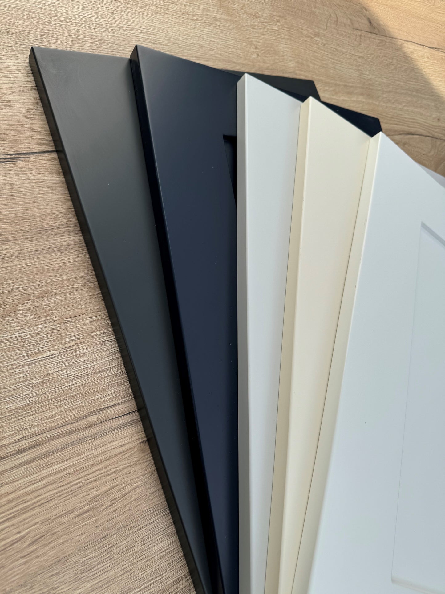 Harrogate White Painted Shaker Kitchen Doors - The Kitchen Door Company