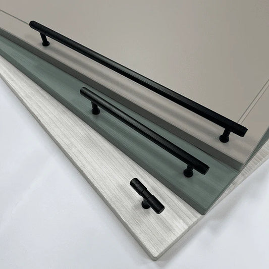 Black Kitchen Handles & Knobs Set Modern Cabinet | Alexandra - The Kitchen Door Company